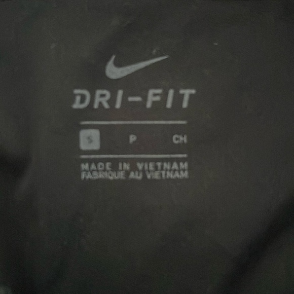 Nike Dri-FIT Black Training Shorts Size S - Picture 2 of 4